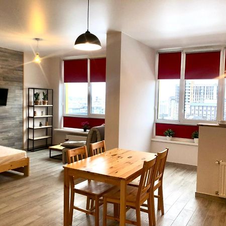 Osapart Cozy Apartment In A Complex Semycvit Lviv Exterior foto