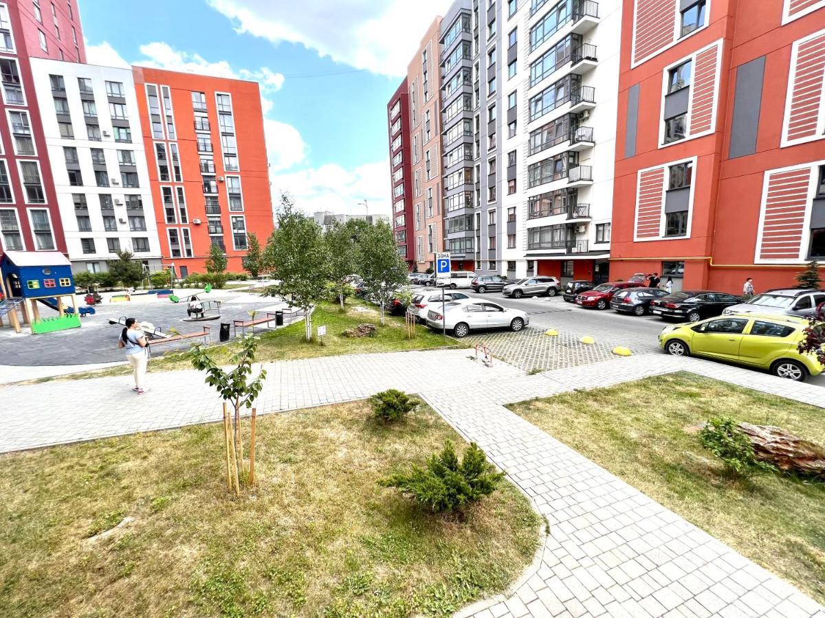 Osapart Cozy Apartment In A Complex Semycvit Lviv Exterior foto