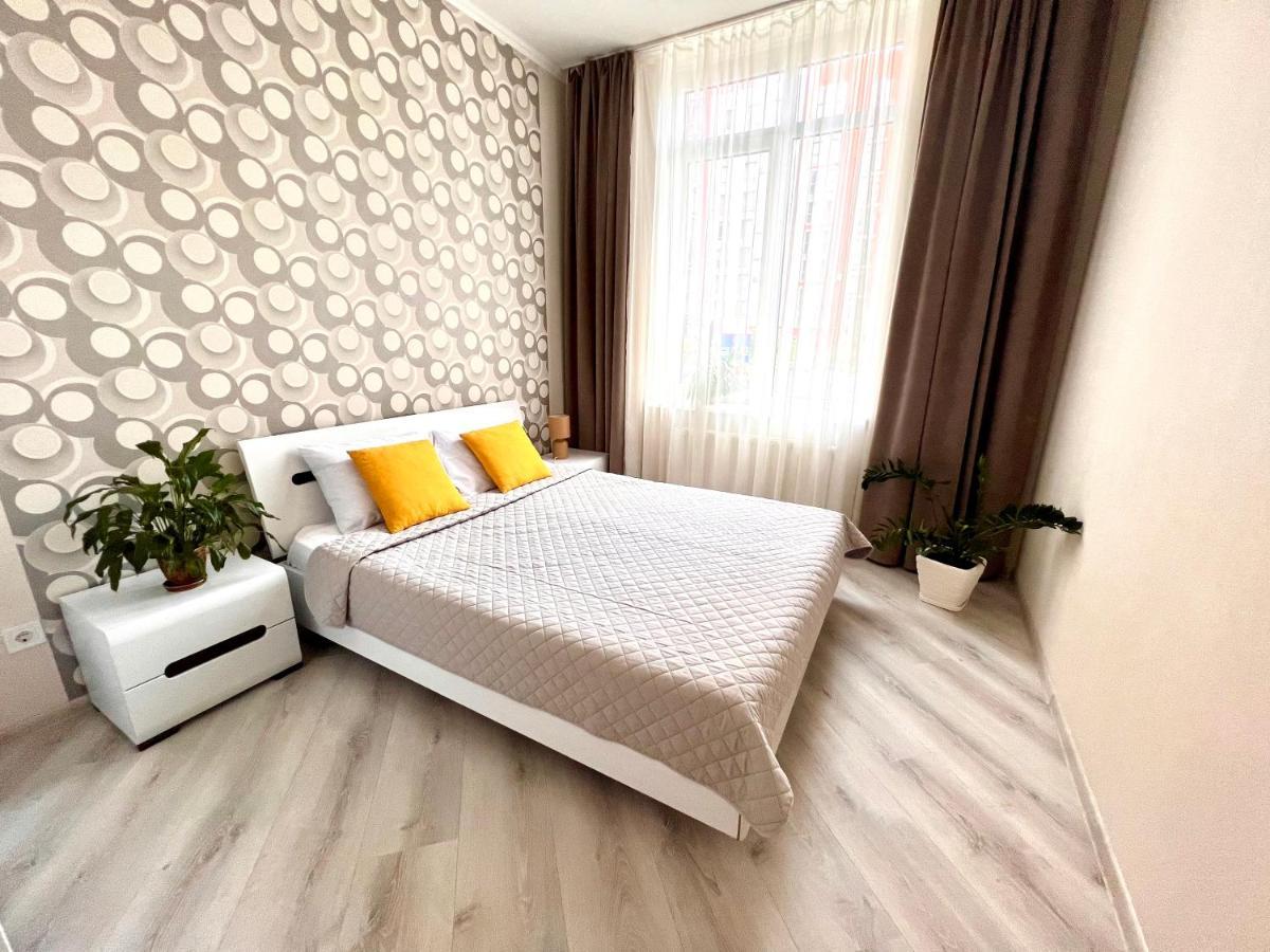 Osapart Cozy Apartment In A Complex Semycvit Lviv Exterior foto