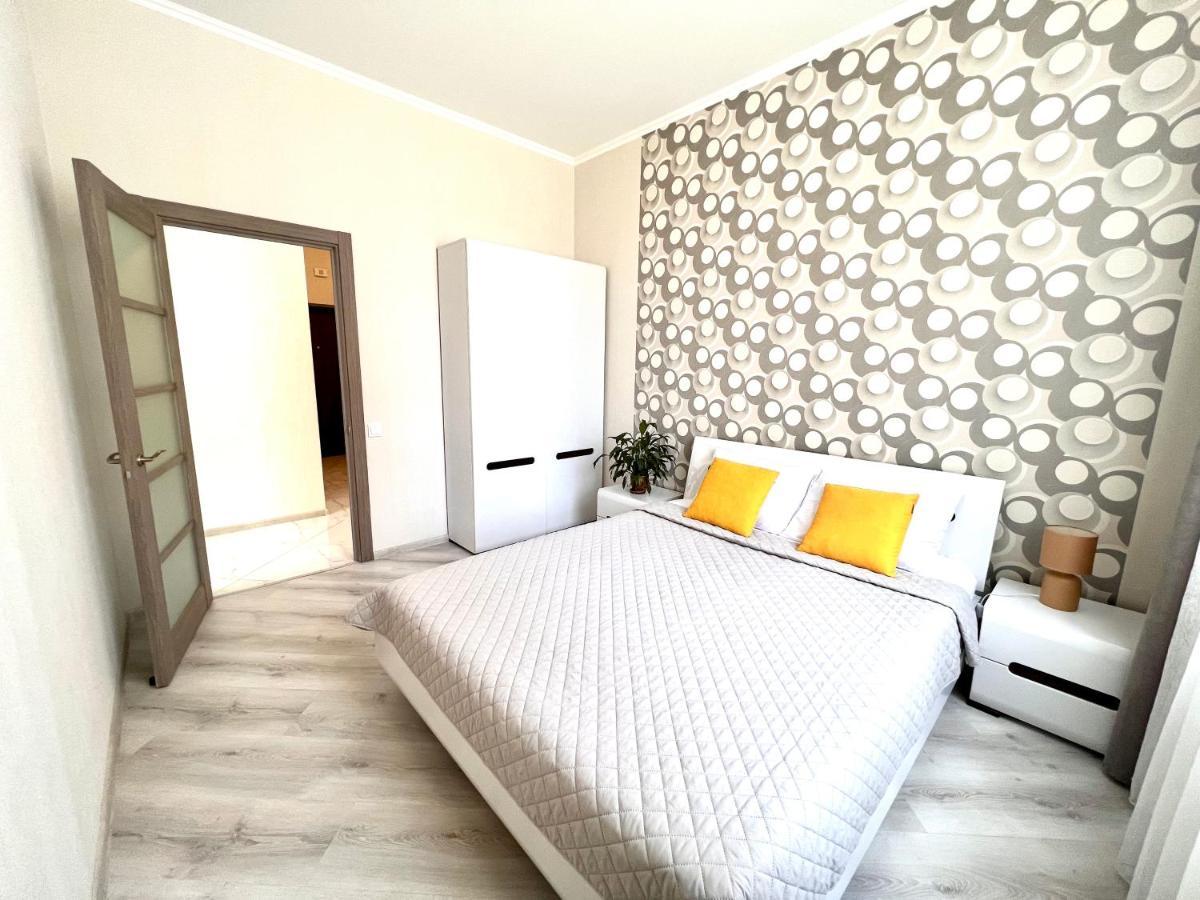 Osapart Cozy Apartment In A Complex Semycvit Lviv Exterior foto